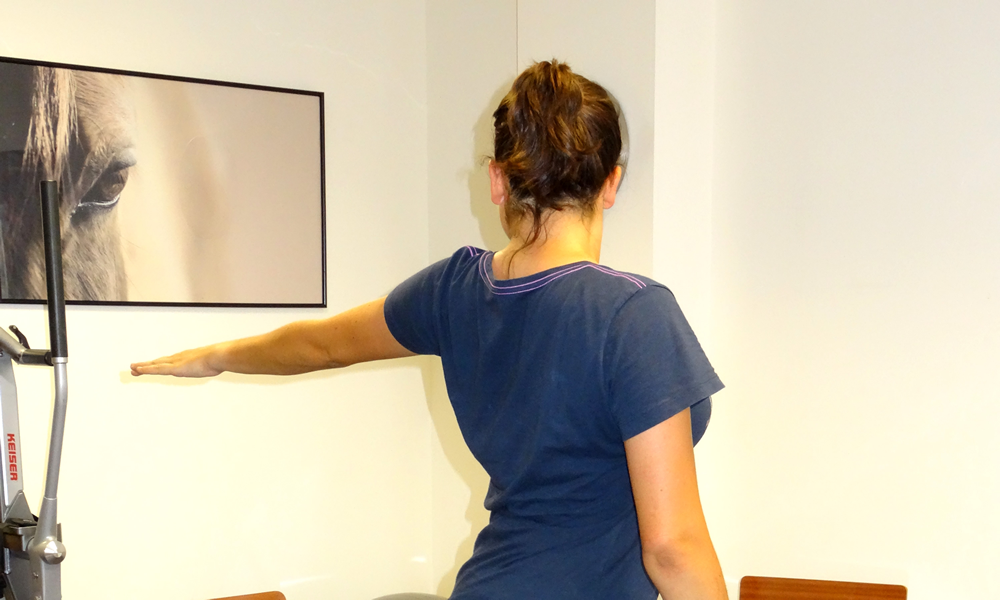 Abrir los brazos pensando en cómo se mueve mejor nuestro cuerpo